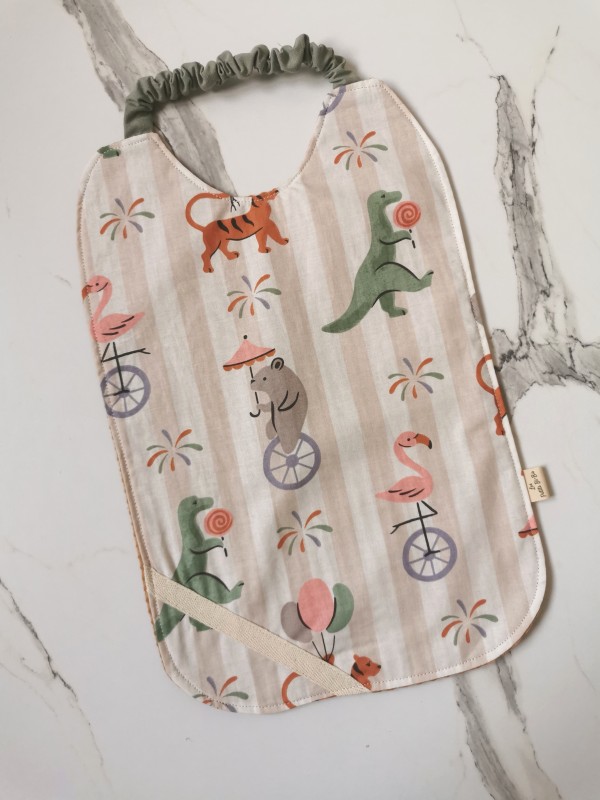 Serviette à élastique