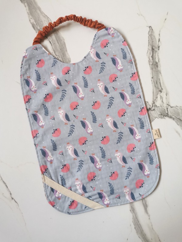 Serviette à élastique