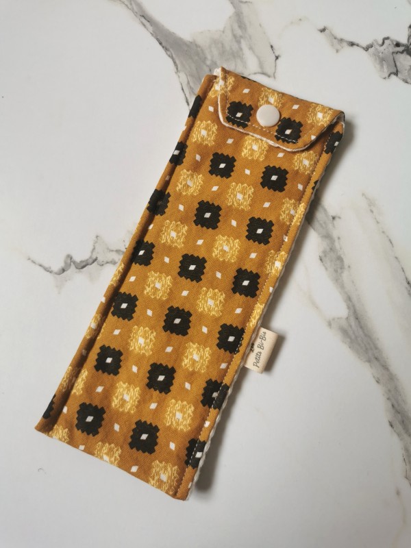 Pochette à brosse à dents